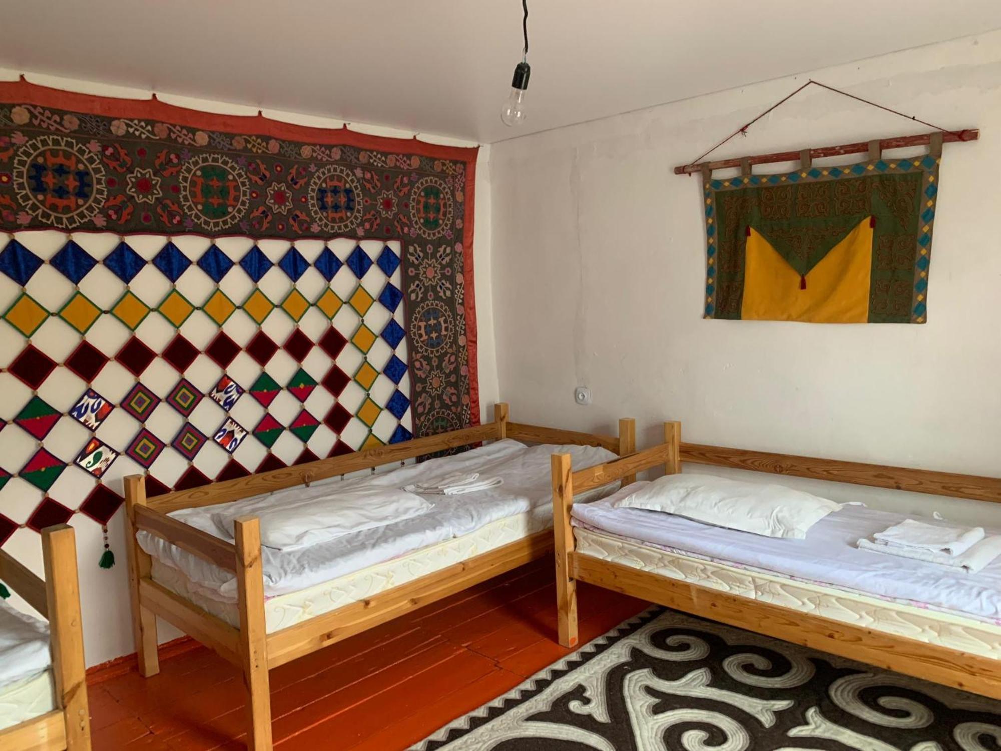 Naryn Guest House Zewnętrze zdjęcie